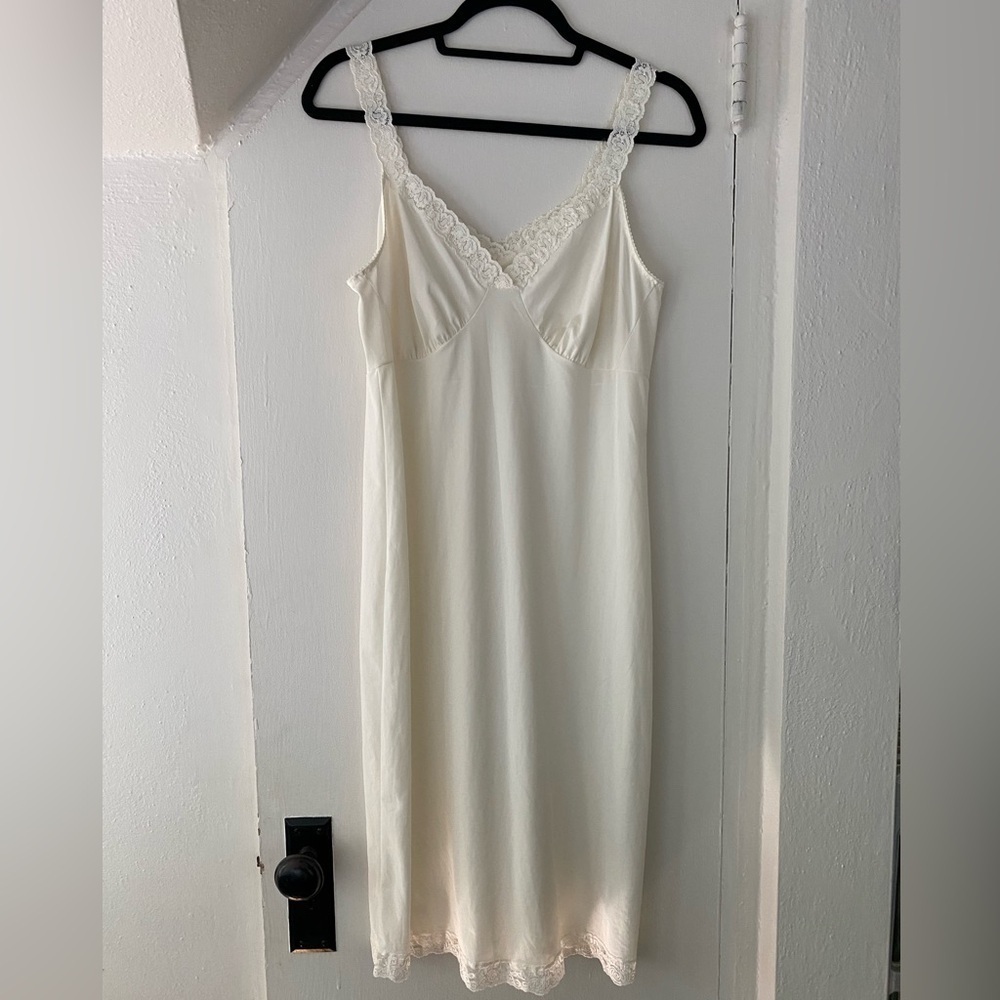 Vintage Shadow Line Full Lace Trim Length Ivory Slip